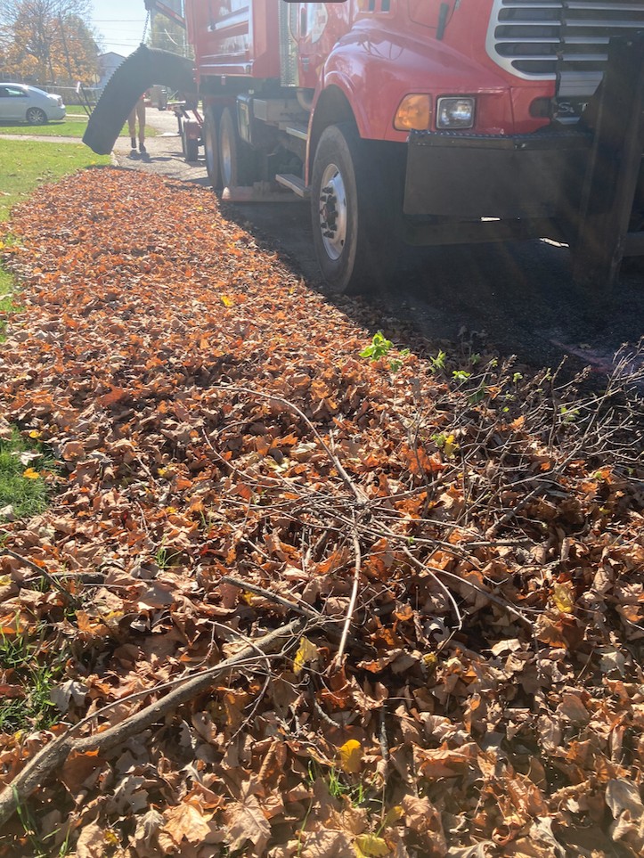leaf removal truck